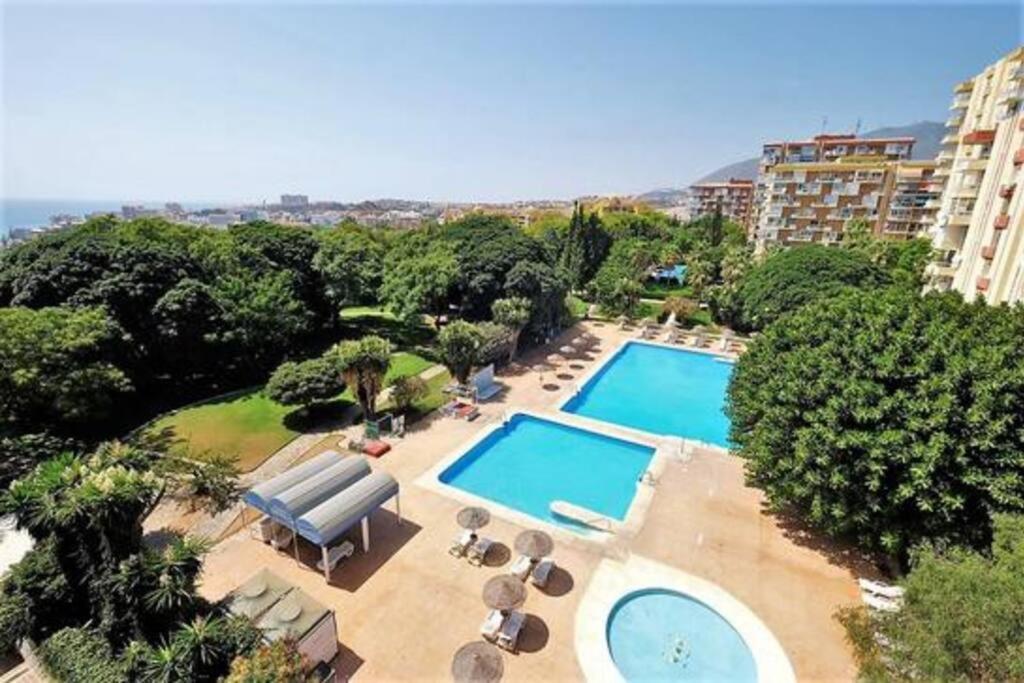 Apt Con Espectacular Vista, Piscinas, Recep 24 Hs Benalmádena Extérieur photo
