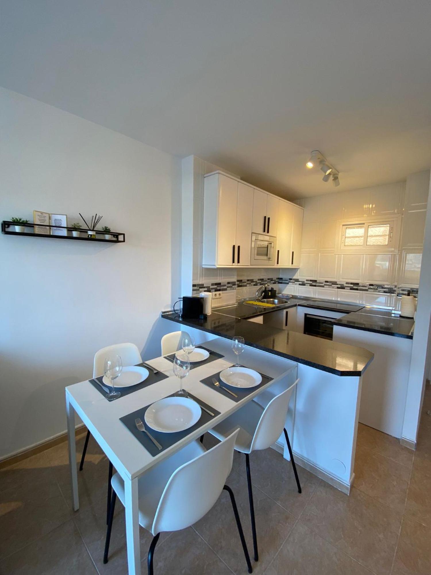 Apt Con Espectacular Vista, Piscinas, Recep 24 Hs Benalmádena Extérieur photo