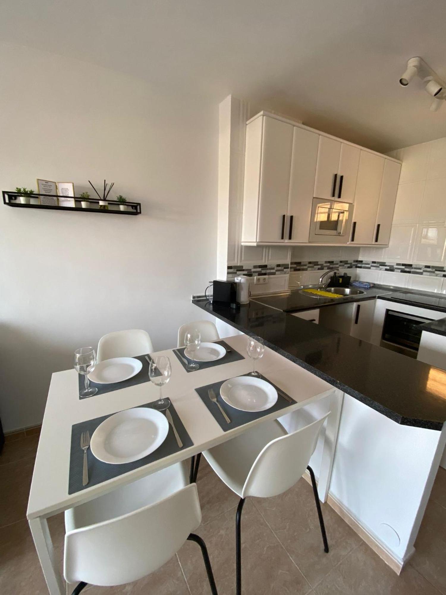 Apt Con Espectacular Vista, Piscinas, Recep 24 Hs Benalmádena Extérieur photo